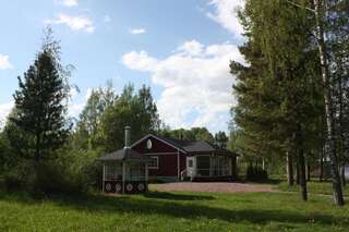 Дома для отпуска Cottage Baydar Jyräänkoski Коттедж с видом на озеро-18